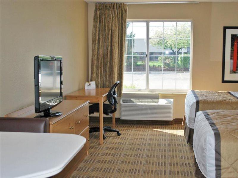 Beachwood Extended Suites Orange Екстер'єр фото