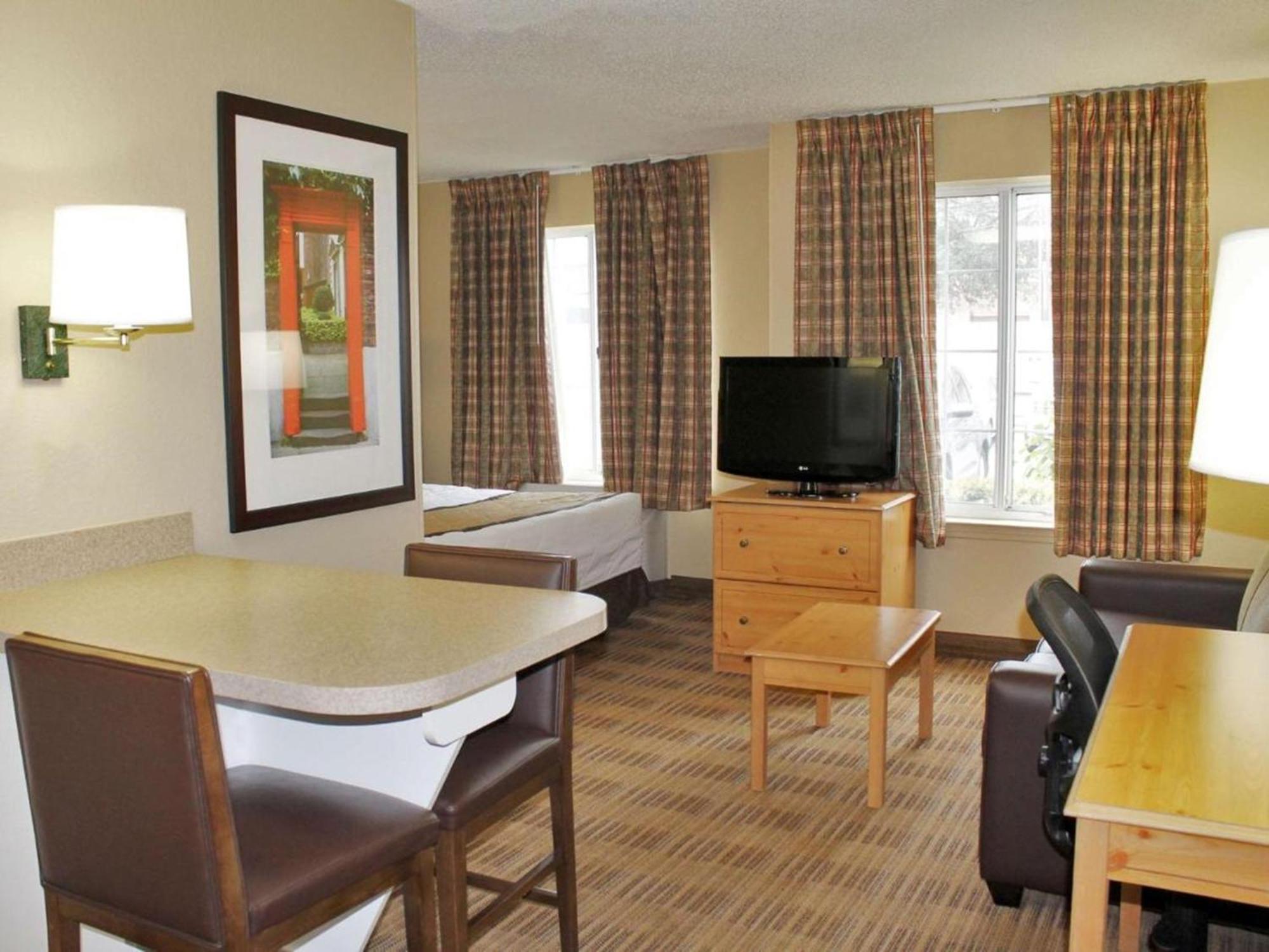 Beachwood Extended Suites Orange Екстер'єр фото